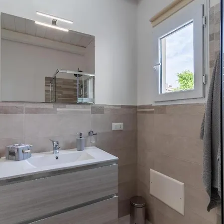Neptune Apartment *